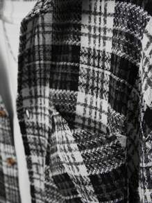 RueChic Men Plaid Print Dual Pocket Hooded Jacket Without Tee - Black - View 5