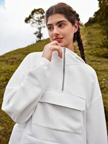 In My Nature 翻盖口袋落肩卫衣 - 白色 - 查看 5