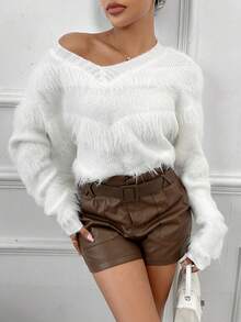 Allurite 毛茸邊落肩袖套頭毛衣 - 白色 - 查看 5