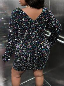 Slaydiva Plus Plunging Neck Sequin Bodycon Dress - Black - View 4