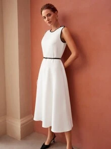 MOTF PREMIUM BELTED CONTRAST BINDING DRESS - White - View 4