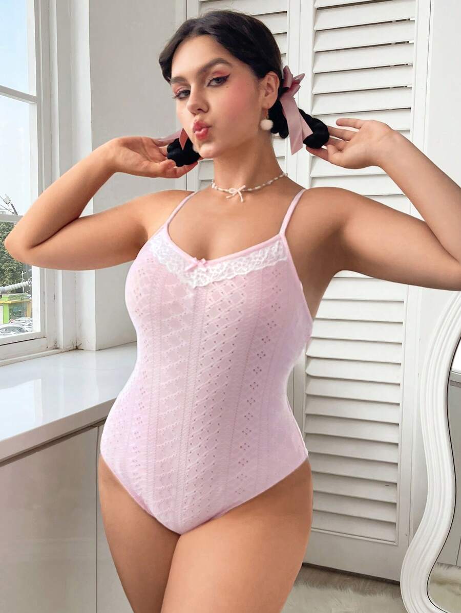 SHEIN EZwear 大碼蕾絲拼接網眼刺繡吊帶連體衣 - 粉色 - 查看 1