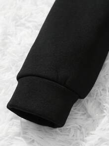 SHEIN 男小童熊和字母圖案連帽衫