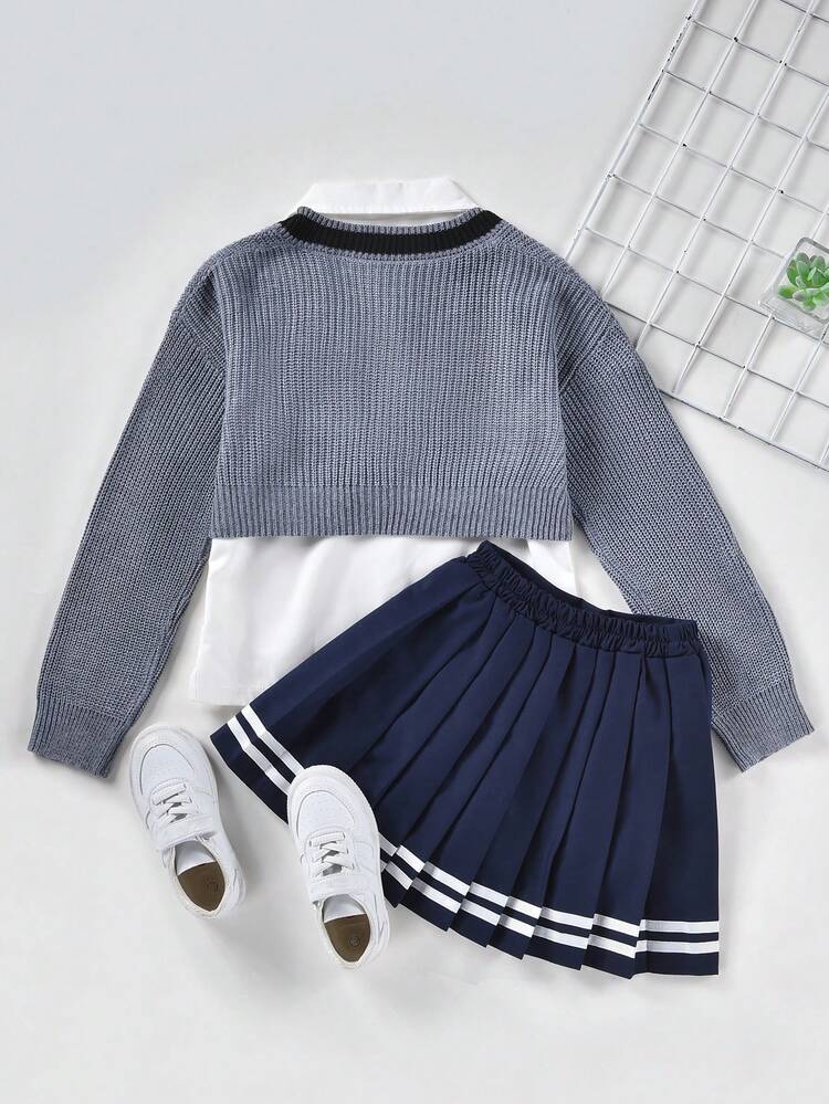 Tween Girls' Embroidered Detail V-Neck Sweater