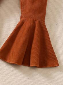 Young Girl Figure Graphic Ruffle Trim Tee & Flare Leg Pants - Multicolor - View 7