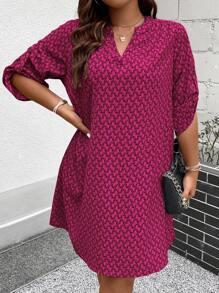 SHEIN LUNE 大碼碎花捲邊袖直筒洋裝 - 玫紅色 - 查看 3