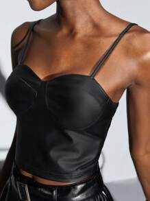 BizChic 素色吊帶上衣&褶皺PU皮革短褲 - 黑色 - 查看 7