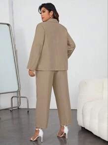 SHEIN Essnce 大碼素色雙排釦西裝外套和褲子 - 卡其色 - 查看 2