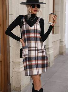 SHEIN Unity 格紋印花雙口袋背帶洋裝不帶T恤 - 卡其色 - 查看 3