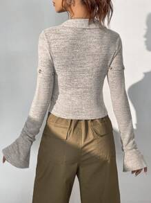 SHEIN EZwear Cut Out Button Front Crop Tee - Khaki - View 2