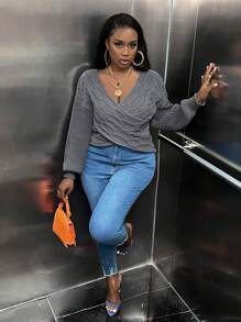 Slaydiva Hơn Crossover Xoắn Dan Thả vai Áo len - Xám - Xem 2