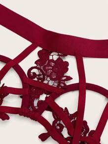 性感露背水溶蕾絲胸衣套裝,帶鋼圈