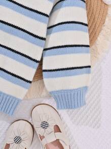 SHEIN Young Girl Striped Pattern V Neck Sweater - Blue and White - View 5