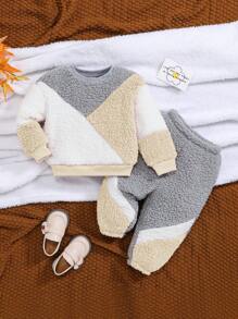 SHEIN Baby Girl Colorblock Teddy Sweatshirt & Pants - Multicolor - View 1