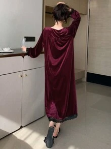 DAZY Women's Autumn/Winter Glamorous Velvet Contrast Color Lace Patchwork Nightgown, For Fall Red Women Dresses Pajama,New Year, Moo Moo Night Dress - Burgundy - View 2