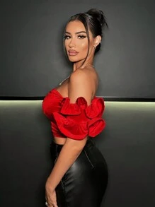 SHEIN SXY Top de hombros descubiertos fruncido ribete con fruncido ribete con fruncido fruncido crop de terciopelo - Rojo - Ver 3