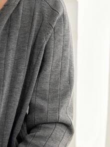 Mulvari 大碼拉鏈開襟插肩袖連帽開襟衫和針織褲 - 深灰色 - 查看 5