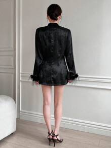 EastFlair 毛茸茸袖口盤口前旗袍領外套 - 黑色 - 查看 2