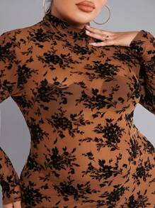SHEIN SXY Vestido Bodycon De Cuello Alto Y Malla Con Estampado Floral Y Flocado, Atuendo Sexy Para Mujeres En El Club O En Fiestas De Año Nuevo