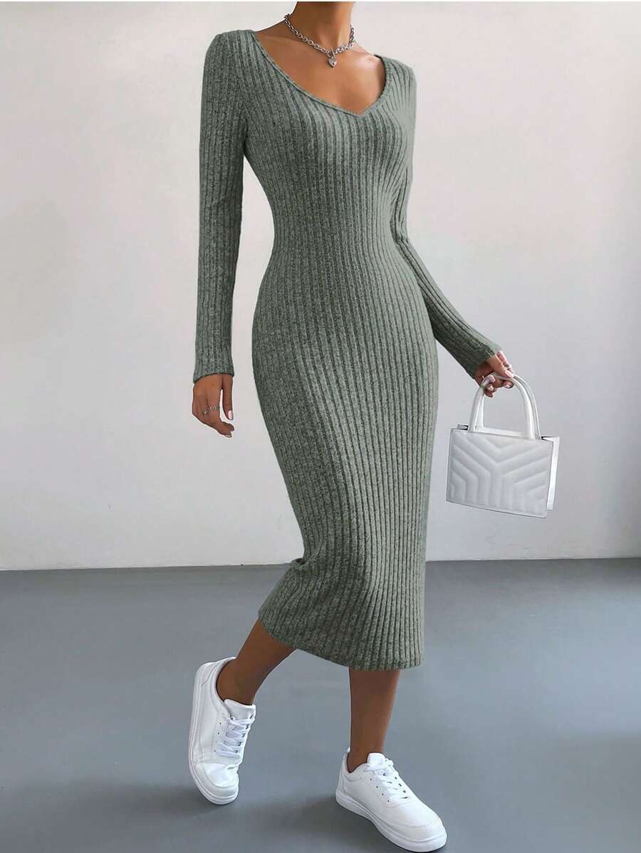 SHEIN Essnce V領條紋針織緊身洋裝 - 軍綠色 - 查看 1