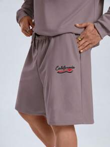 Manfinity Homme Men Plus Letter Graphic Sweatshirt & Shorts