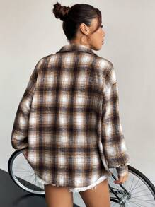 Flirla 格紋&字母圖案落肩袖前紐扣外套 - 卡其色 - 查看 2