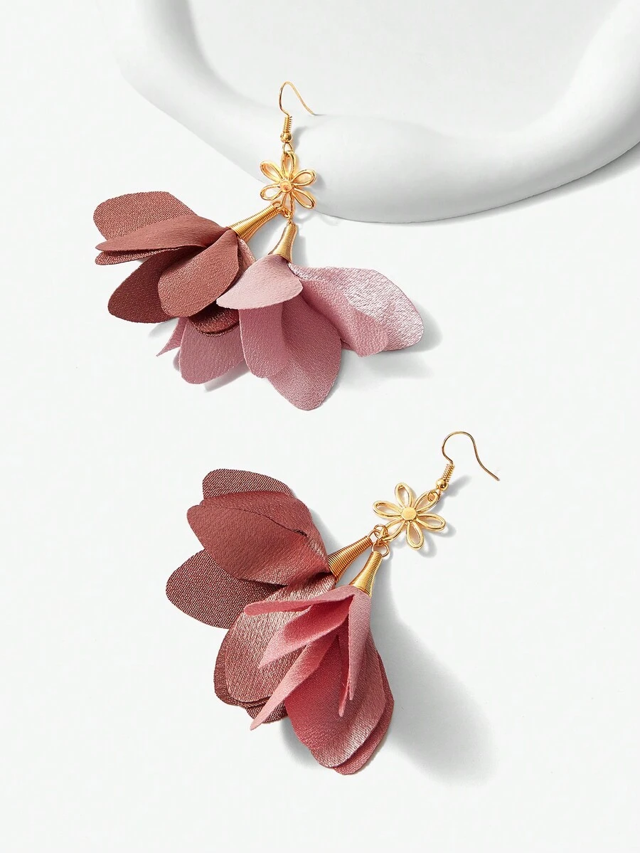 SHEIN Belle 1雙復古花朵形狀懸垂耳環 - 淺粉色 - 查看 1