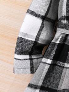SHEIN Cô gái Tween Kẻ sọc Trang trí Fuzzy áo có mũ Thắt lưng Áo khoác - Màu be - Xem 5