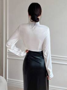 EastFlair Solid Hook & Eye Front Crop Shirt - White - View 2