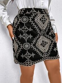 SHEIN Unity Plus Embroidery Detail Skirt - Black - View 3