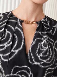 BizChic In hoa Chuỗi Cổ lỗ khóa Áo sơ mi - màu đen - Xem 8