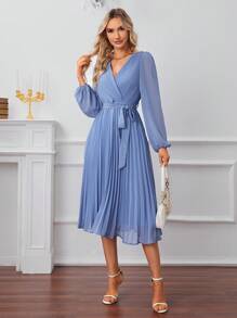 SHEIN Frenchy 交疊領燈籠袖百褶下擺繫腰帶洋裝 - 藍色 - 查看 4