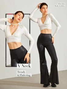 GLOWMODE 銀箔皮革效果閃亮v領運動上衣,輕支撐 - 白色 - 查看 3