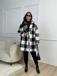 SHEIN CURVE+ Hơn Họa tiết kẻ sọc trâu Thả vai Áo khoác Teddy - màu đen - Xem 5