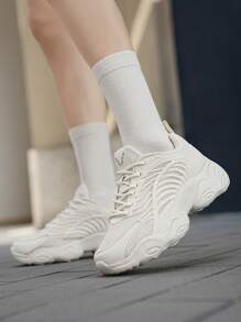 女性厚底增高白色運動鞋帶防滑&減震功能,合適的適用於休閒和籃球 - 白色 - 查看 1