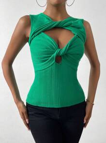 Chiquease Twist Front Cut Out Tank Top - Green - View 6