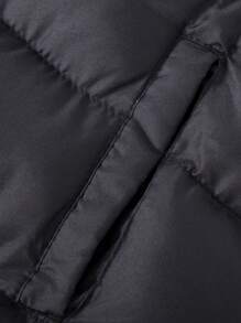 Manfinity Sport Corelite 男士字母图案拉链斜口袋背心夹棉外套 - 黑色 - 查看 5