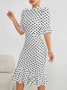 SHEIN Privé 波點圖案喇叭袖魚尾裙下擺洋裝 - 白色 - 查看 5