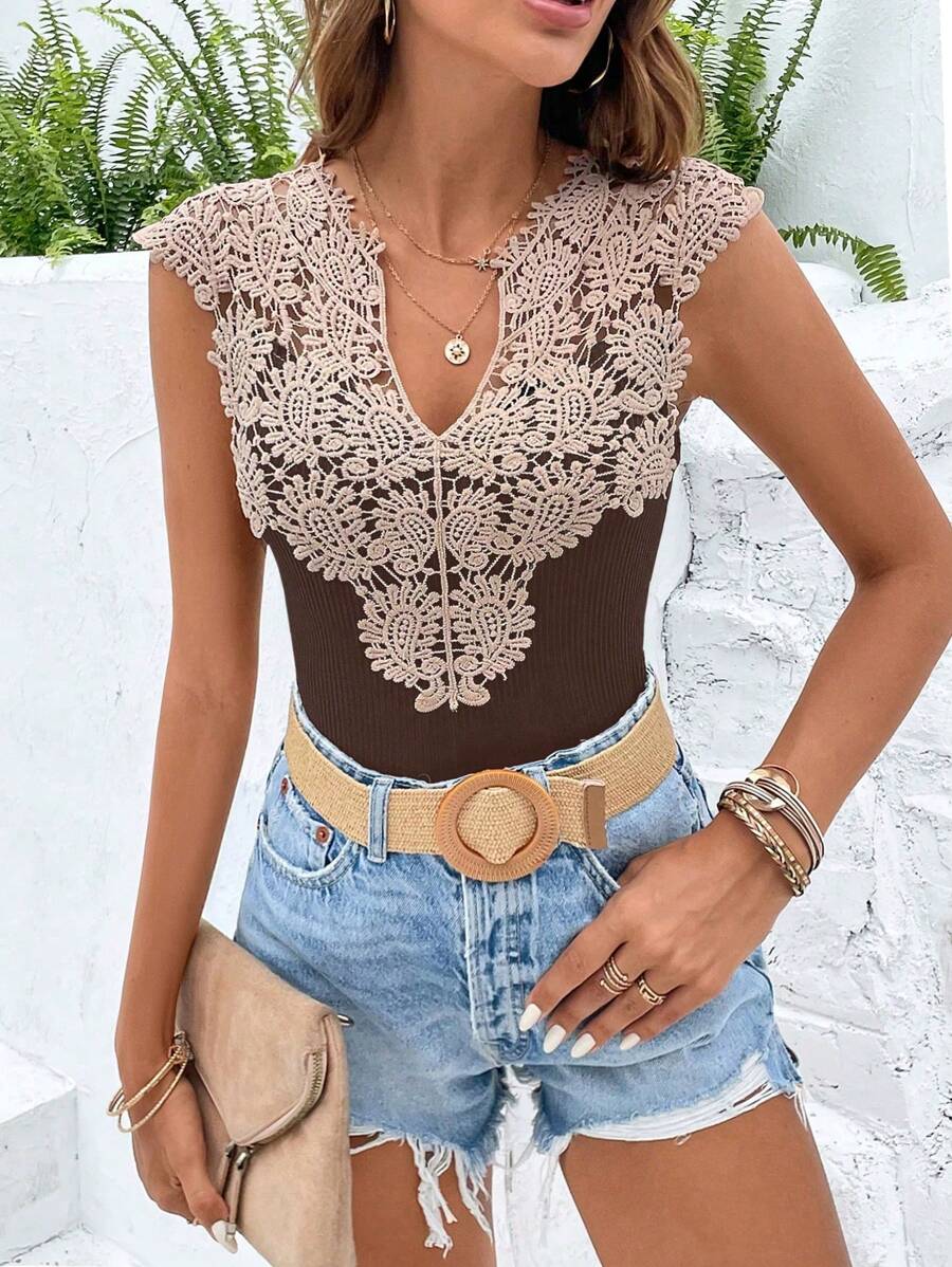 SHEIN VCAY Bảng điều khiển ren Guipure Đường viền cổ có rãnh Áo ba lỗ - màu nâu - Xem 1
