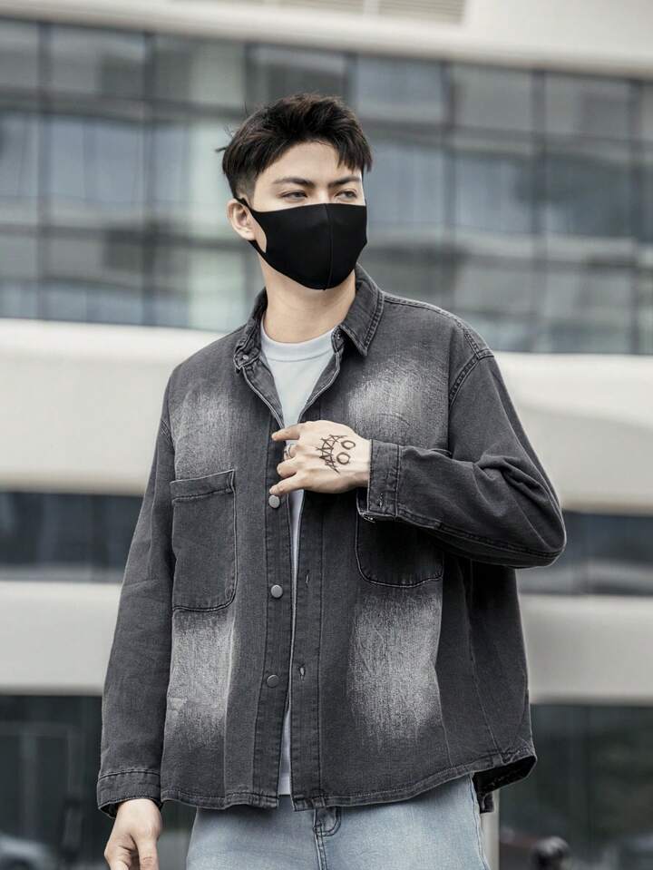 Manfinity EMRG Men's Oversized Denim Shirt With Dual Pockets