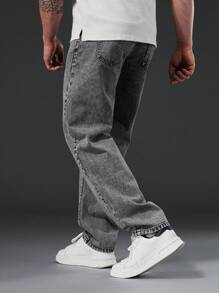 Manfinity Men Plus Slant Pocket Straight Leg Jeans - Grey - View 4