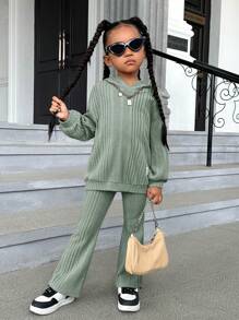 SHEIN 女小童字母貼布落肩袖連帽衫&喇叭褲 - 綠色 - 查看 5