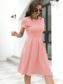 Đầm xếp ly màu trơn có túi - Màu Hồng baby - Xem 4