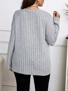 EMERY ROSE Talla grande Camiseta de hombros caídos con botón - Gris - Ver 2