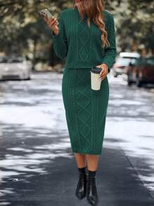 SHEIN Essnce Solid Cable Knit Sweater & Knit Skirt - Dark Green - View 4