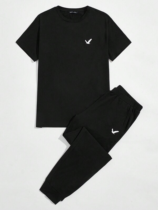 SHEIN Men Graphic Print Tee & Sweatpants PJ Set