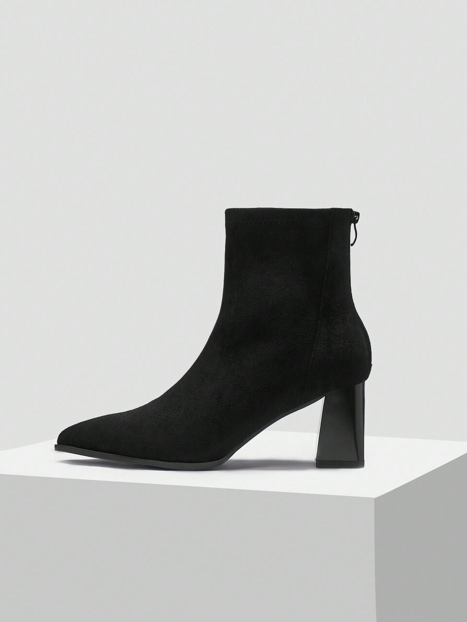 MOTF POINTY BLOCK HEEL BOOTIES