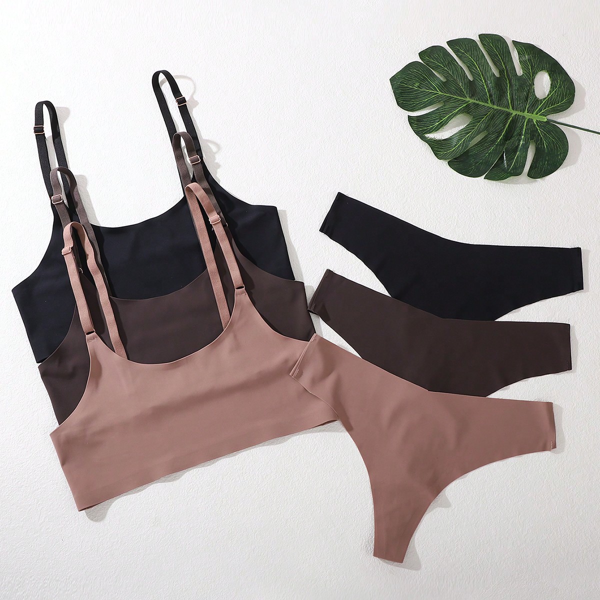 Set de 6 piezas de ropa interior minimalista de unicolor sin costuras para mujer