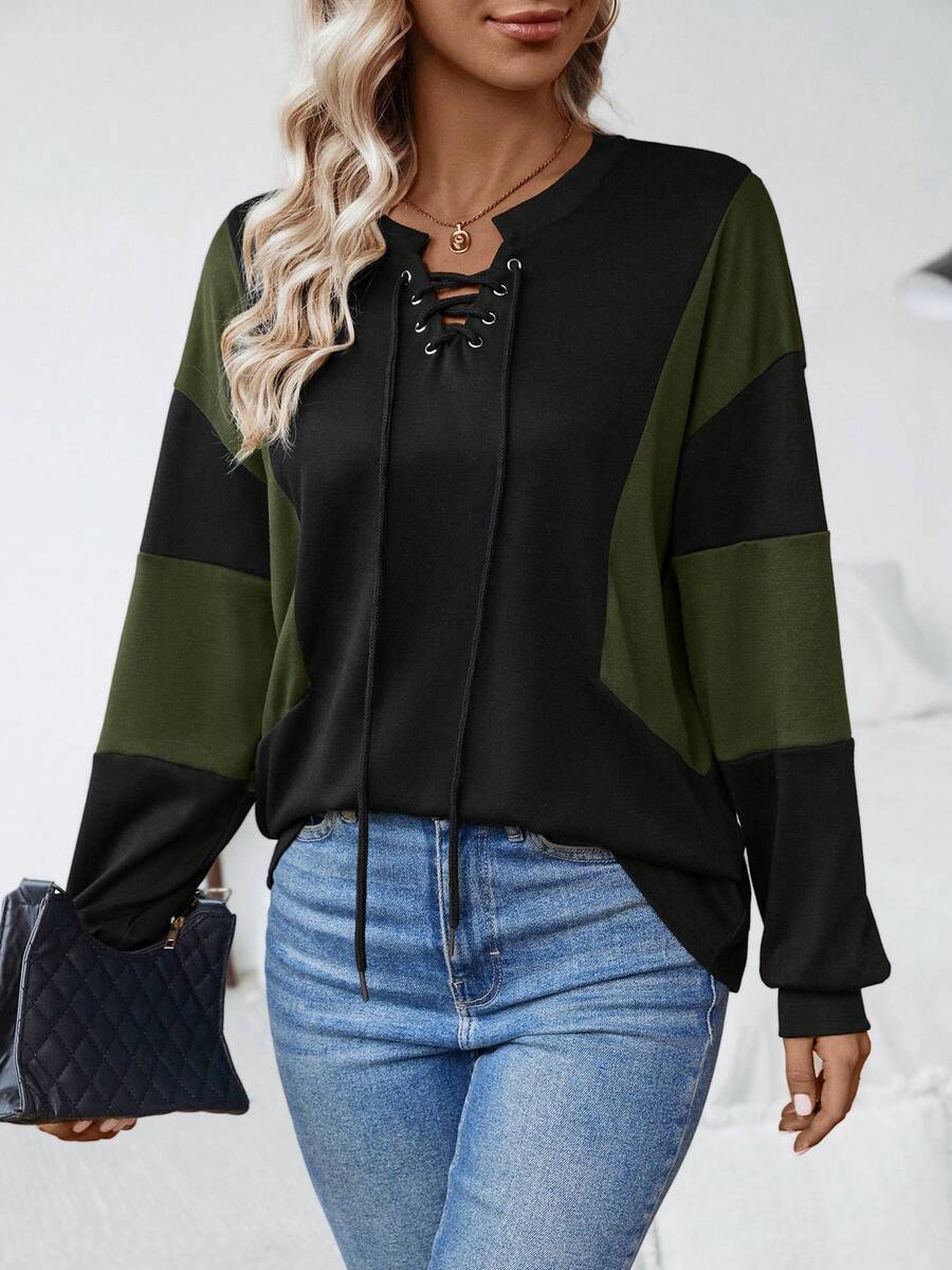 SHEIN LUNE 休閒繫帶 金屬氣眼撞色女士T恤 - 彩色 - 查看 1