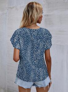 EMERY ROSE Allover Print Petal Sleeve Blouse - Blue - View 2